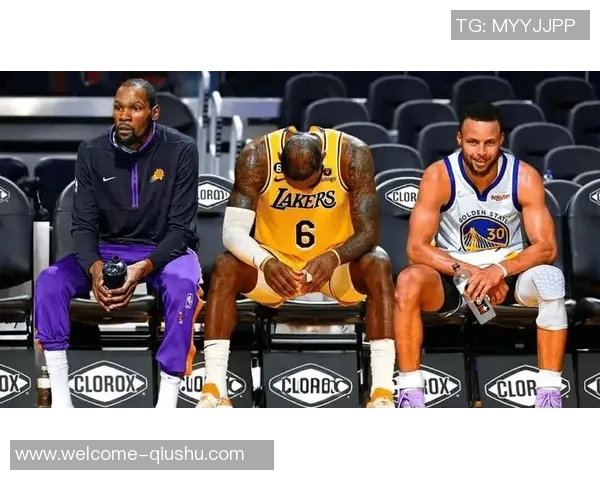 美媒热议退役前谁能率先夺冠詹姆斯杜兰特库里三人争锋 美媒热议退役前谁能率先夺冠詹姆斯杜兰特库里三人争锋